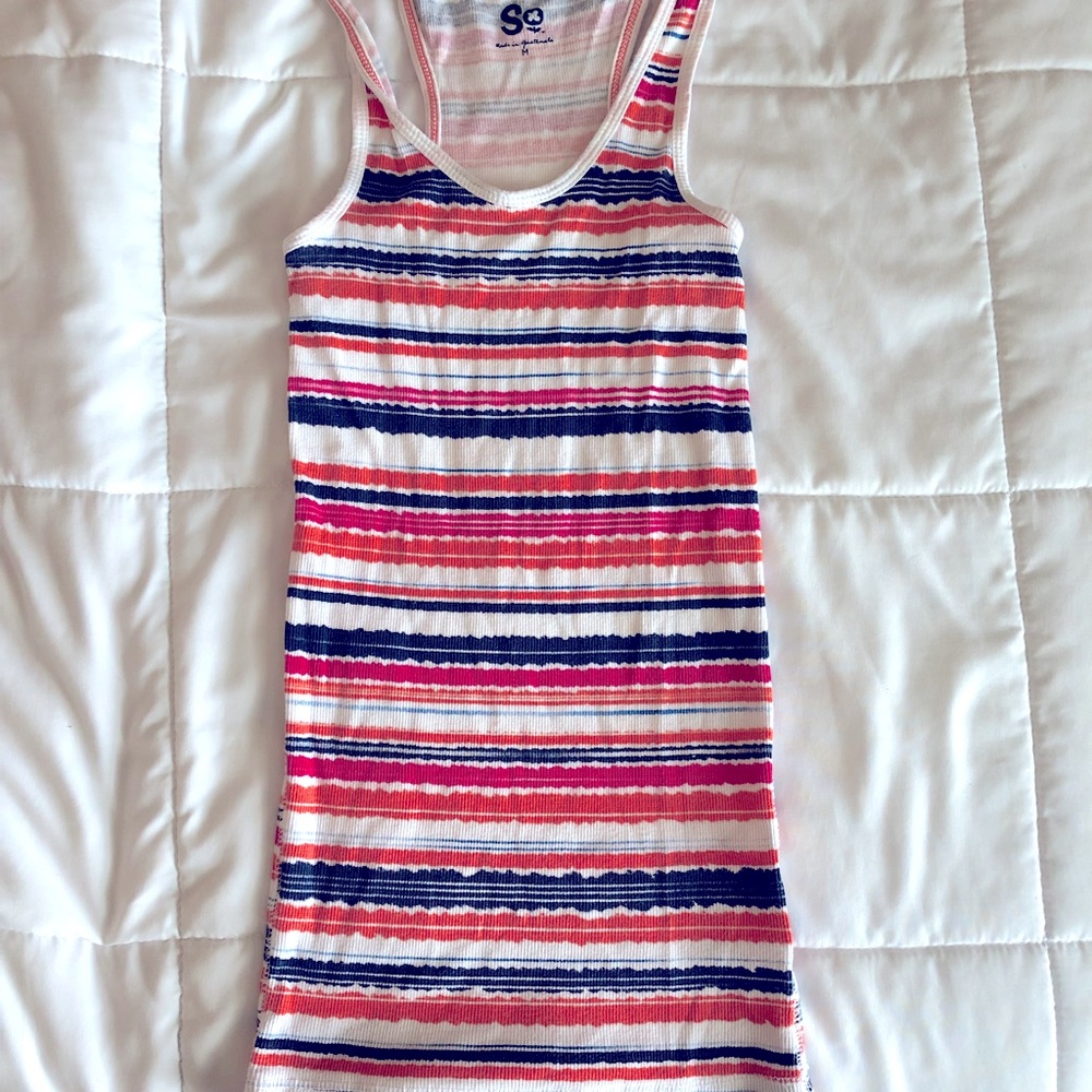 Multi colored tank